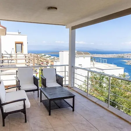 Stunning Sea View Cosy Daire *